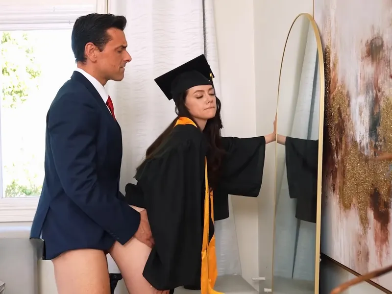 Cha dượng doggy nữ nhi tinh rớt đầy sàn