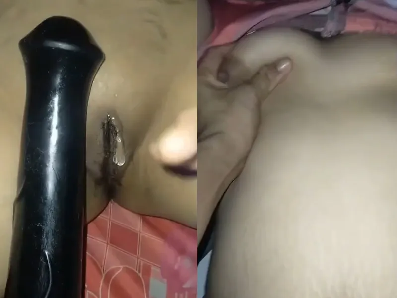 Nhân tình xinh tươi vú ngon bím múp móc lồn bằng sextoy cực sướng